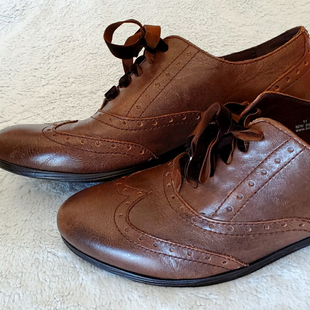 Darling wingtips (Brand new)